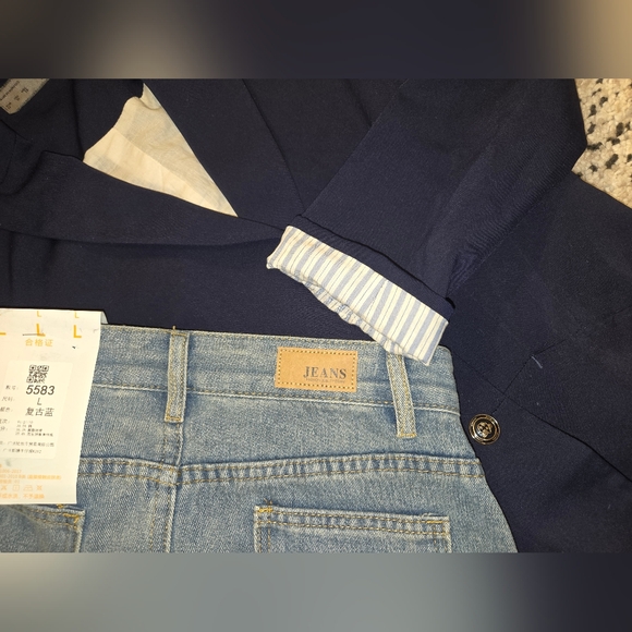 Jeans brand denim midi skirt. Says large, looks more like small fit. - Picture 4 of 12